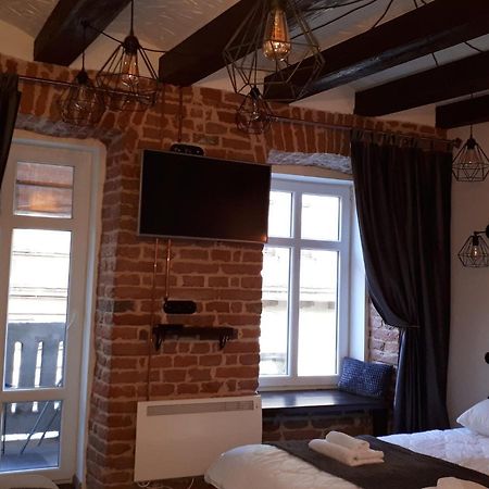 Loft апартаменти з балконом в центрі Львова Екстер'єр фото