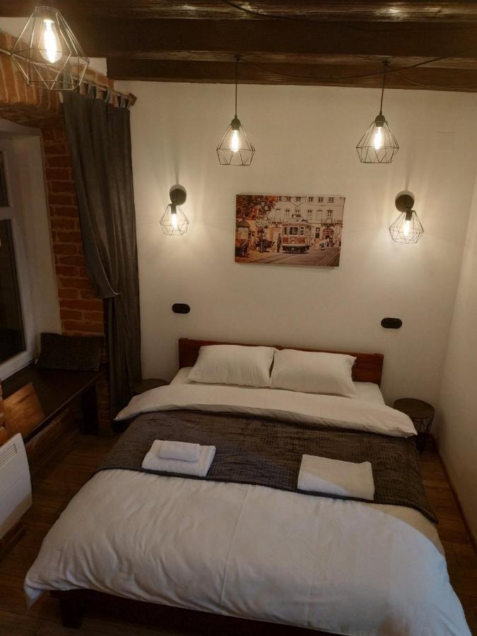 Loft апартаменти з балконом в центрі Львова Екстер'єр фото