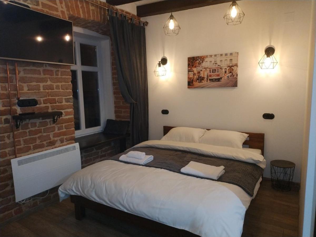 Loft апартаменти з балконом в центрі Львова Екстер'єр фото