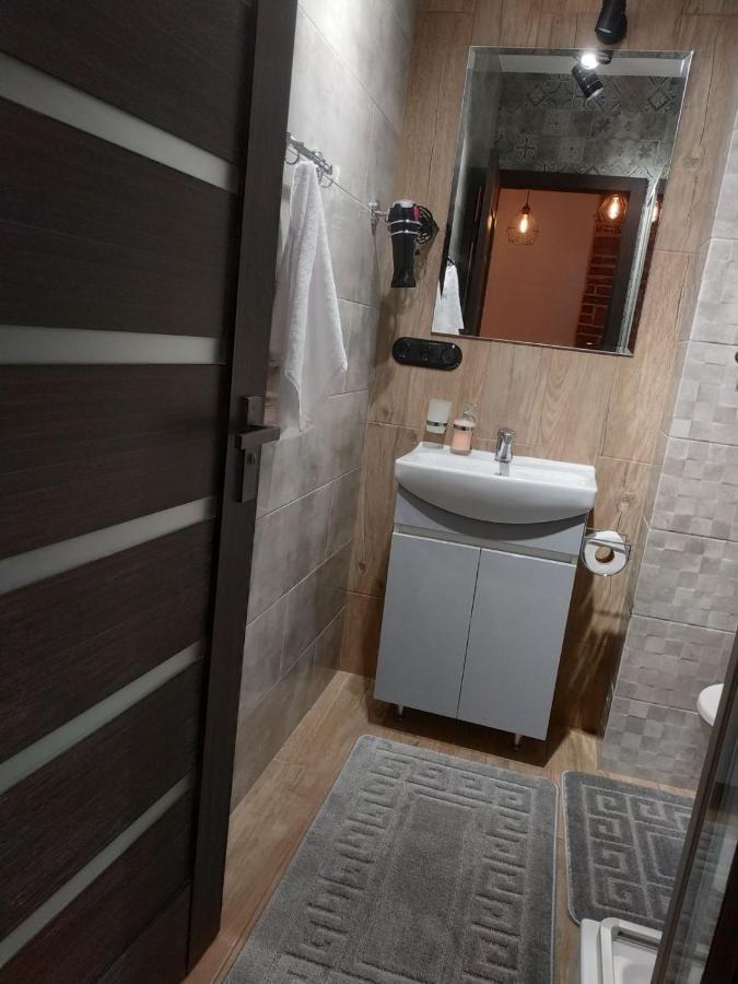 Loft апартаменти з балконом в центрі Львова Екстер'єр фото